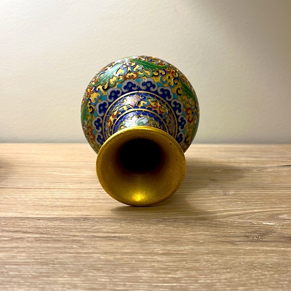 Vintage Chinese Champleve Cloisonné Gilt Asian Lotus Vase - Picture 5 of 5